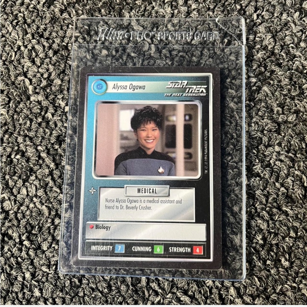 Vintage Star Trek CCG BB
Premiere Edition UC Alyssa
Ogawa Card